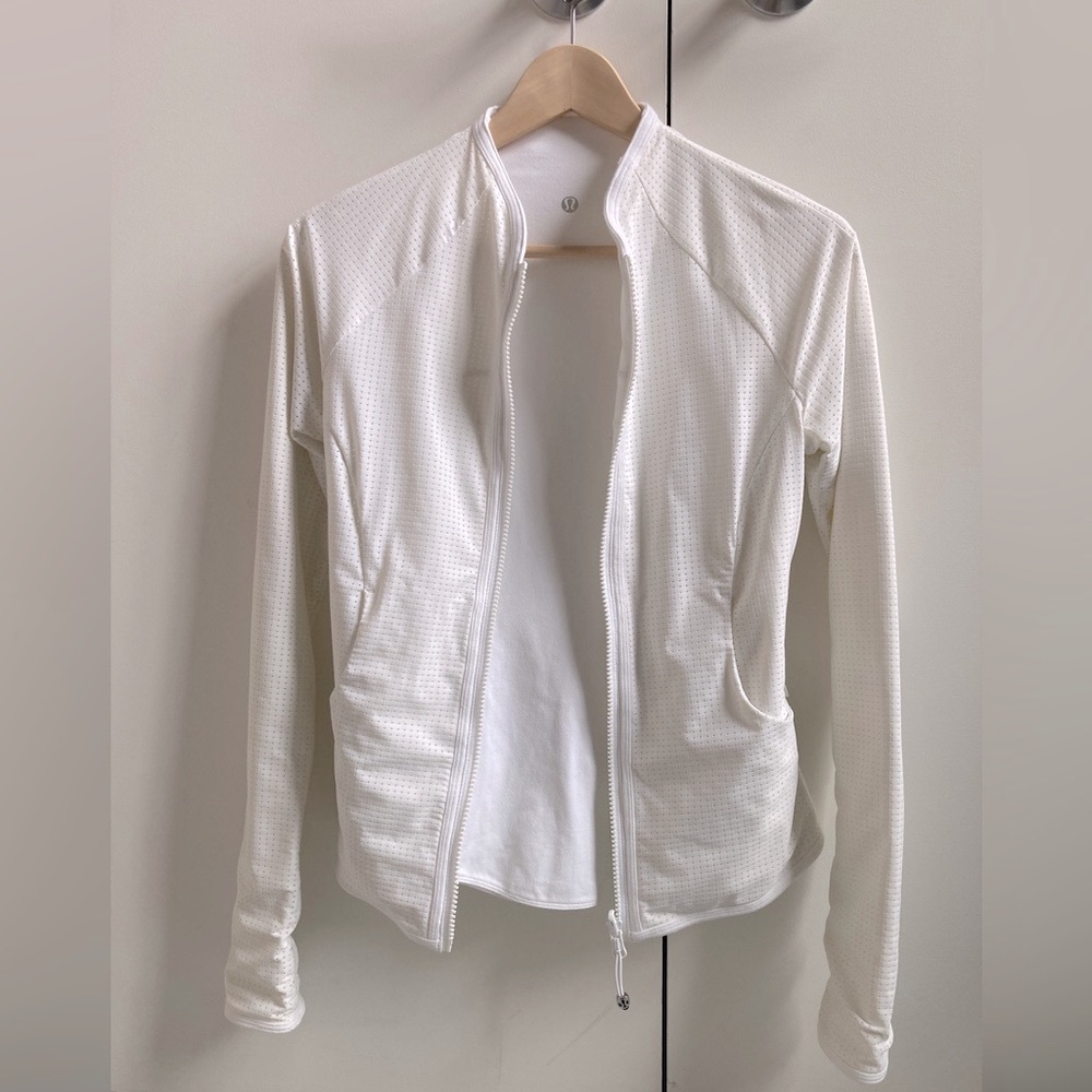Lululemon Find Your Bliss White Reversible Jacket Mesh Size 2